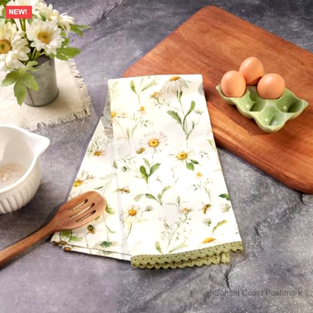 Cotton Kitchen Towel with Terrycloth Back, Daisy Lace Design - Picture 6 of 6